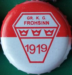 GILDEN KOLSCH rouge Blanche série karneval 2015 logo blanc rouge 1919 Allemagne