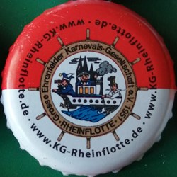GILDEN KOLSCH rouge Blanche série karneval 2015 gouvernail bateau Allemagne