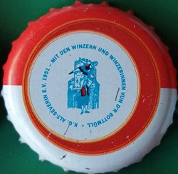 GILDEN KOLSCH rouge Blanche série karneval 2015 homme porte femme Allemagne