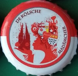 GILDEN KOLSCH rouge Blanche série karneval 2015 Madamcher De Kolsche Allemagne
