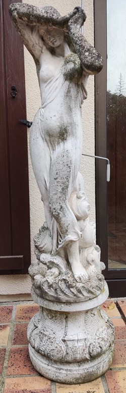 Statue jardin Venus