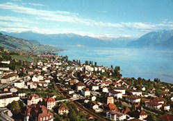 Pully, vue aérienne générale; Lac Léman et les Alpes (#P001)