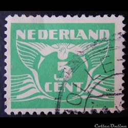 Pays-Bas 00370 chiffre et colombe 5c de 1941