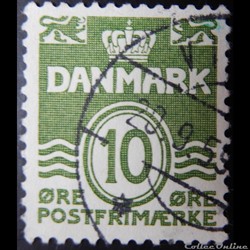 Danemark 00336A chiffre, couronne et lions 10ore de 1950