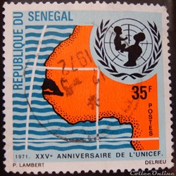 Sénégal 00356 carte du Togo et logo de l'UNICEF 35F de 1971