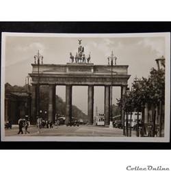 CPA d'Allemagne, Berlin, porte de Brandebourg