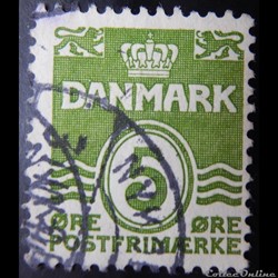 Danemark 00210 chiffre, couronne et lions 5ore de 1933