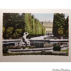 CPA d'Autriche, Vienne, le bassin aux contours d'étoile du château de Schönbrunn