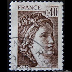 02118 Sabine 0F40 brun foncé