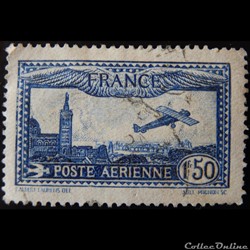 PA006 Avion survolant Marseille 1F50 bleu