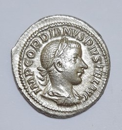 Gordianus III (238-244)