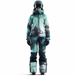 Premium ski attire woman