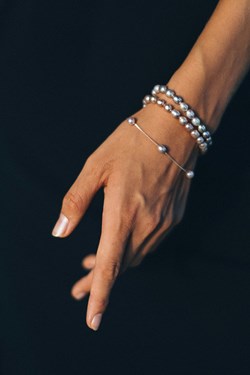 Bracelets ensemble argent et perles | 120 €