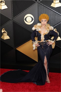 Item → Figure → Picture → grammys-2024-all-the-looks-Ice-Spice