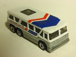 Greyhound MC-8