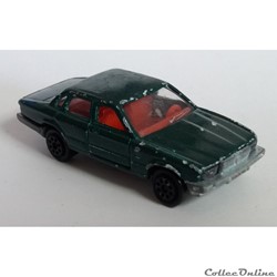 Jaguar XJ6
