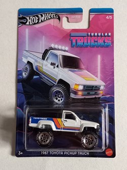 Tubular Trucks 4/5 Toyota Pickup Truck