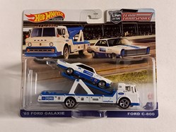 Ford Galaxie + Ford C-800