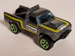 Dodge D100