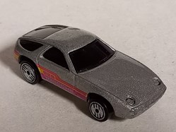 Porsche 928