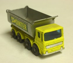 8 Wheel Tipper