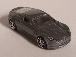 Aston Martin DBS