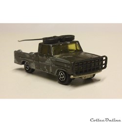 Dodge D Safari