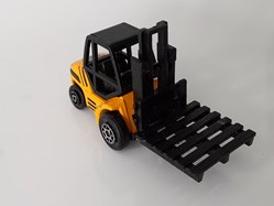 Chariot Elevateur