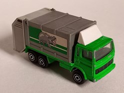 Renault J