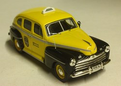 Ford Fordor NY Taxi 1947