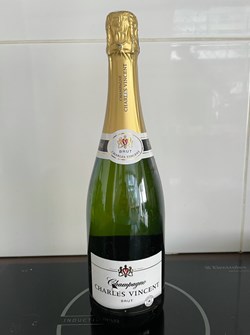 Champagne brut CHARLES VINCENT, élaboré en France