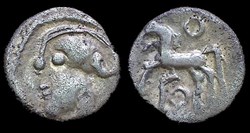 denier à la tête casquée - type 2