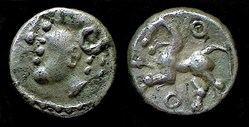 denier à la tête casquée - type 1b