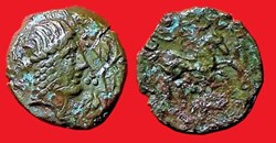 bronze à la tête et au sarment de vigne