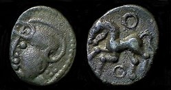 denier à la tête casquée - type 1b