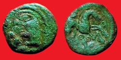 bronze au cheval et à la croix tréflée