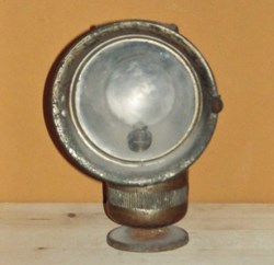 lampe à carbure  de vélo