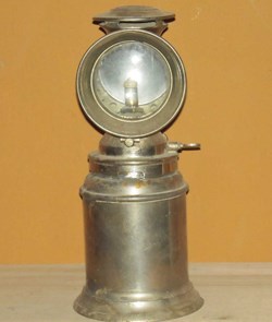lampe à carbure de vélo