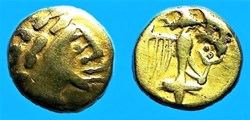 hémistatère d'or à l'aigle tête à droite