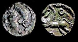 denier à la tête casquée - type 1a