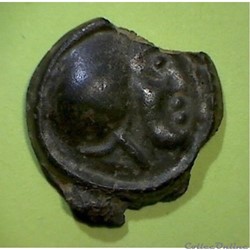 série 1127 DT 3502 potin au swastika tête à droite