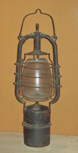 lampe tempête à carbure