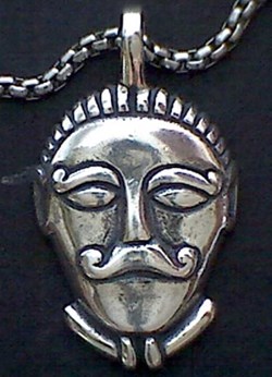 pendentif - tête gaulois
