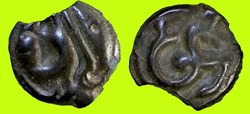 potin à l'hippocampe tête casquée