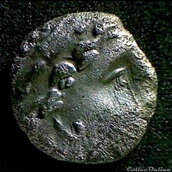 série 860 DT 3109 drachme  au cervidé