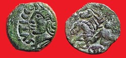 bronze SVTICCOS à la tête casquée