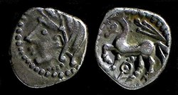 denier au glaive et à l'annelet pointé