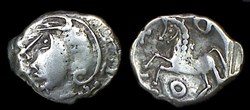 denier à la tête casquée - type 4a