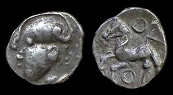 denier à la tête casquée - type 2a