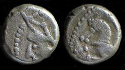denier à l'hippocampe tête à gauche